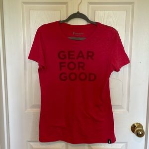 Cotopaxi women’s XL red t-shirt